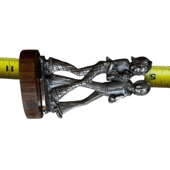 Peltro Cessallato Pewter Sculpture Boy Girl With Dog On Wooden Base 5" T - Picture 8 of 9